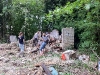 de afbraak van het afgebrande huis, juli 2011, foto Philippe Gerardot